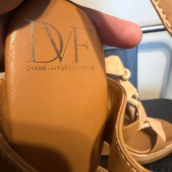DVF Diane von Furstenberg Camel Leather Rope Wedge Sandals 7M - Picture 6 of 14